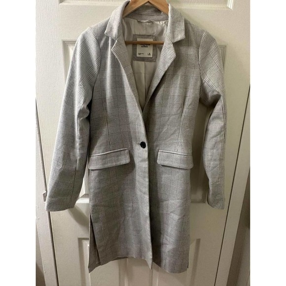 Abercrombie & Fitch Jackets & Blazers - Abercrombie & Fitch Gray Plaid Long Blazer Jacket Size XS